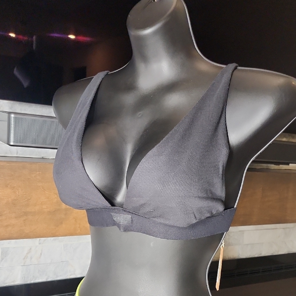 SKIMS COTTON RIB PLUNGE BRALETTE SOOT